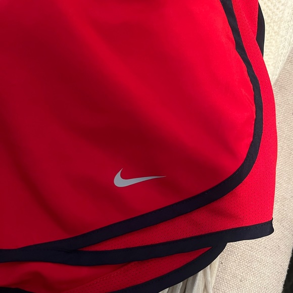 NWOT Nike Tempo Red Stars Shorts - Picture 2 of 4
